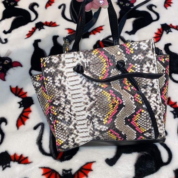 3/$30 LULU Snake Print Purse - Picture 4 of 8